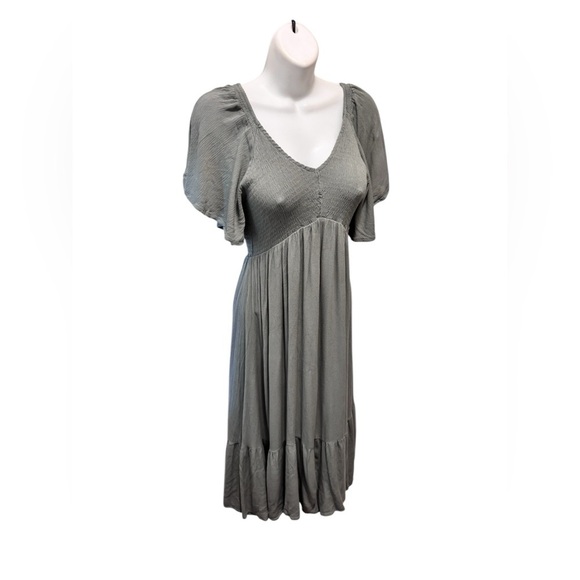 Baltic Born Felicity Smocked Midi Dress Sz S Dusty Sage Spring Summer Boho - Picture 2 of 10